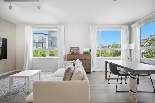 212-9233 Odlin Road, Richmond, BC 