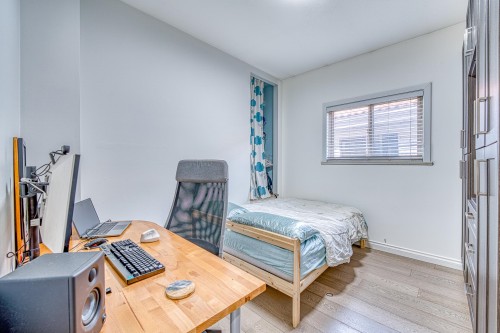 426 18Th Avenue E, Vancouver, BC 