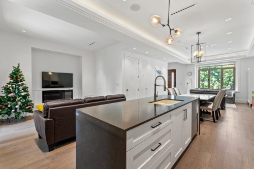 3412 43Rd Avenue W, Vancouver, BC 