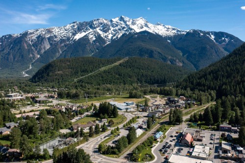 7634 Seven O'Clock Drive, Pemberton, BC 