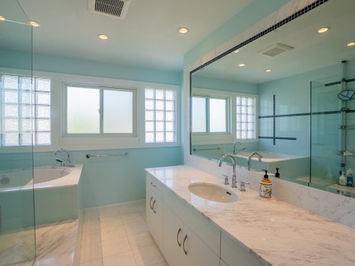 1563 59Th Avenue W, Vancouver, BC 