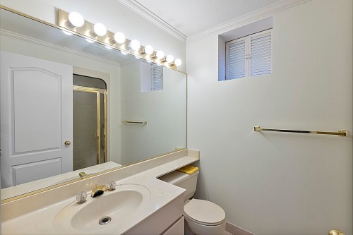 1563 59Th Avenue W, Vancouver, BC 