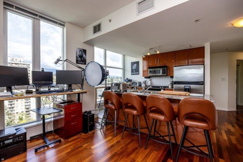 2107-188 Esplanade E, North Vancouver, BC 