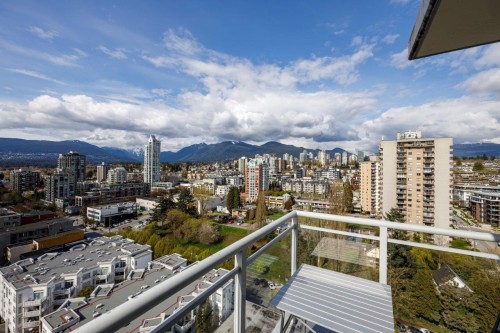 2107-188 Esplanade E, North Vancouver, BC 