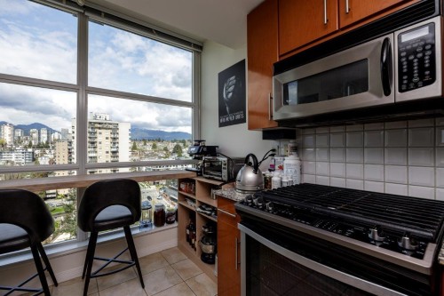 2107-188 Esplanade E, North Vancouver, BC 