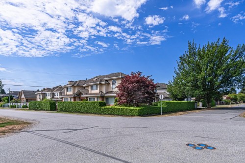 9631 Deagle Road, Richmond, BC 