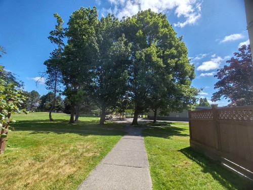 204-7240 Lindsay Road, Richmond, BC 