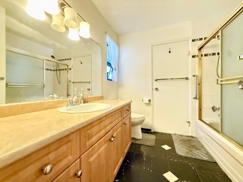 8575 Citation Drive, Richmond, BC 