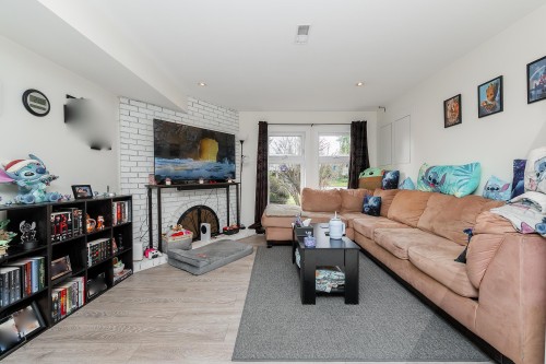 3668 Kennedy Street, Port Coquitlam, BC 