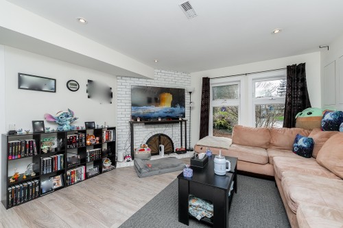 3668 Kennedy Street, Port Coquitlam, BC 