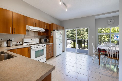 1-9333 Sills Avenue, Richmond, BC 