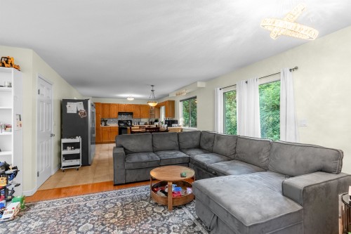 1038 Windward Drive, Coquitlam, BC 