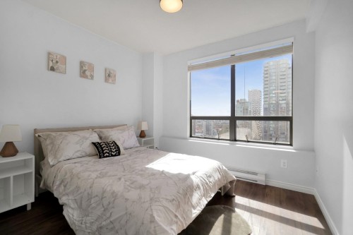 2703-1189 Howe Street, Vancouver, BC 