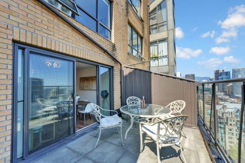 2703-1189 Howe Street, Vancouver, BC 