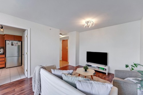 2703-1189 Howe Street, Vancouver, BC 