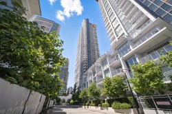 3302-2311 Beta Avenue  Burnaby, BC V5C 0M1