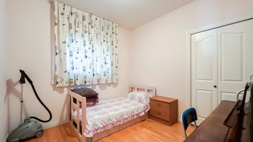 2802 45Th Avenue E, Vancouver, BC 