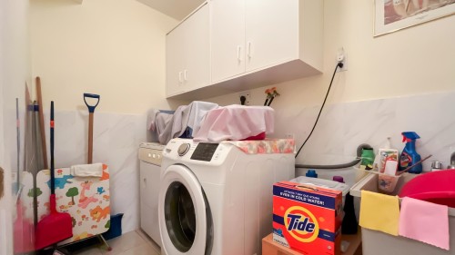 2802 45Th Avenue E, Vancouver, BC 