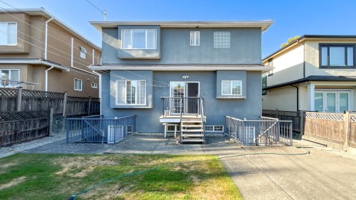 2802 45Th Avenue E, Vancouver, BC 