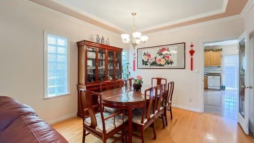 2802 45Th Avenue E, Vancouver, BC 