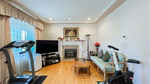 2802 45Th Avenue E, Vancouver, BC 