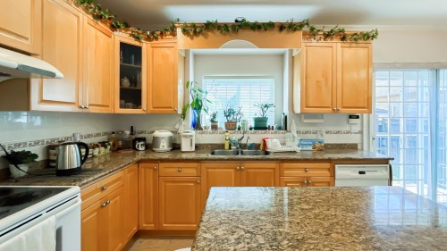 2802 45Th Avenue E, Vancouver, BC 