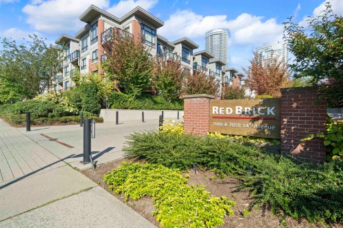218-7058 14Th Avenue, Burnaby, BC 