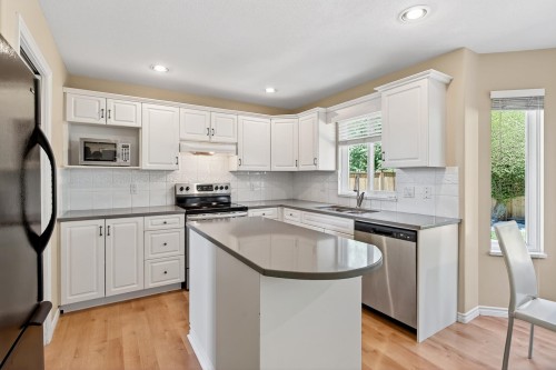 1237 Amazon Drive, Port Coquitlam, BC 