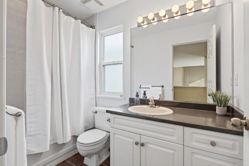 1237 Amazon Drive, Port Coquitlam, BC 