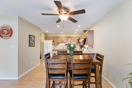 303-11601 227 Street, Maple Ridge, BC 