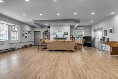 303-11601 227 Street, Maple Ridge, BC 