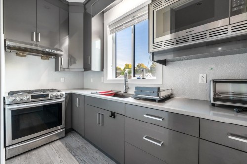 288 59Th Avenue E, Vancouver, BC 