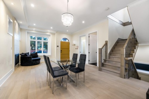 288 59Th Avenue E, Vancouver, BC 