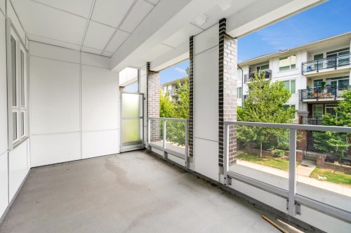 220-9233 Odlin Road, Richmond, BC 