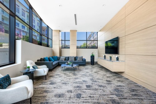 220-9233 Odlin Road, Richmond, BC 