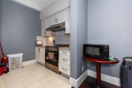 5578 Elizabeth Street, Vancouver, BC 