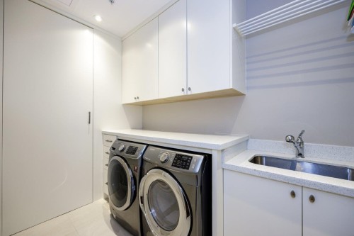 3928 34Th Avenue W, Vancouver, BC 