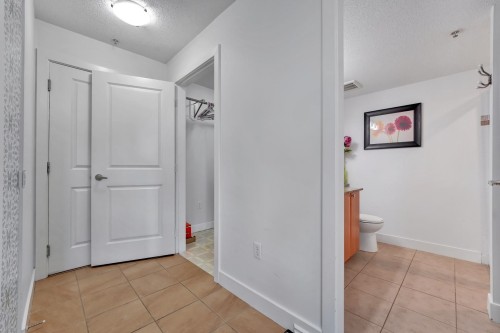 402-12020 207A Street, Maple Ridge, BC 