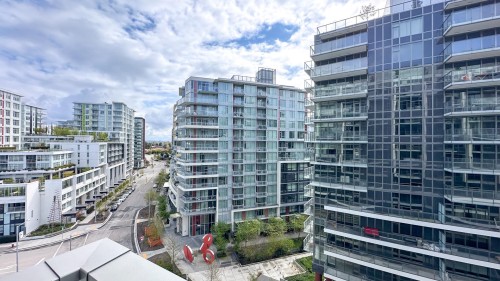 886-8671 Hazelbridge Way, Richmond, BC 