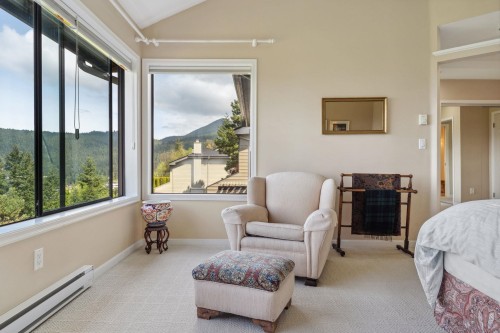 5207 Aspen Drive, West Vancouver, BC 