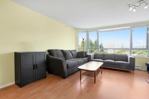 1102-3070 Guildford Way, Coquitlam, BC 