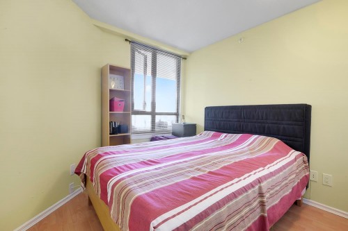 1102-3070 Guildford Way, Coquitlam, BC 