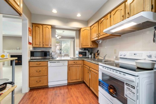 8-7150 Barnet Road, Burnaby, BC 