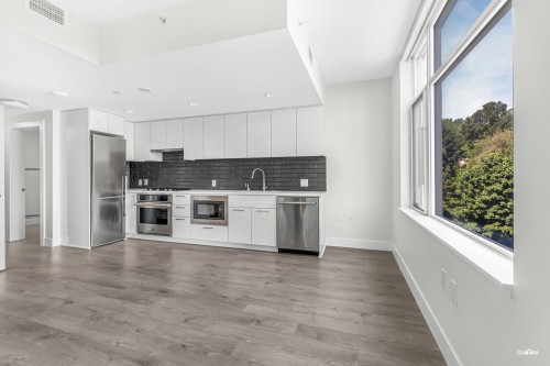 614-3451 Sawmill Crescent  Vancouver, BC V5S 0H1