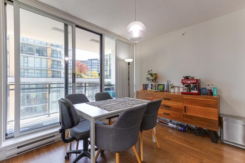 904-3111 Corvette Way, Richmond, BC 