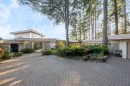 4060 Almondel Road, West Vancouver, BC 