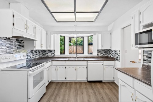 2242 Rampart Place, Port Coquitlam, BC 