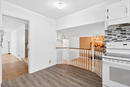 2242 Rampart Place, Port Coquitlam, BC 