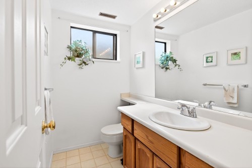 2242 Rampart Place, Port Coquitlam, BC 