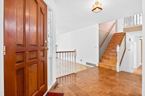 2242 Rampart Place, Port Coquitlam, BC 